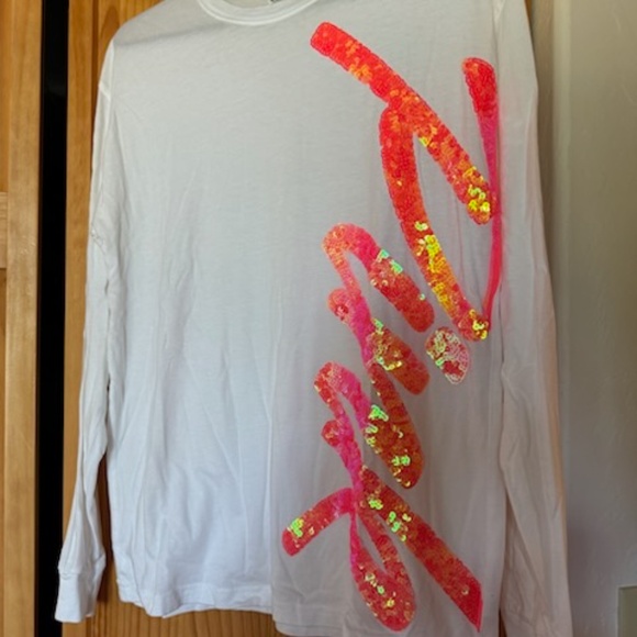 PINK long sleeve tee shirt, white, with beautiful sequined PINK, medium-large - Picture 1 of 6